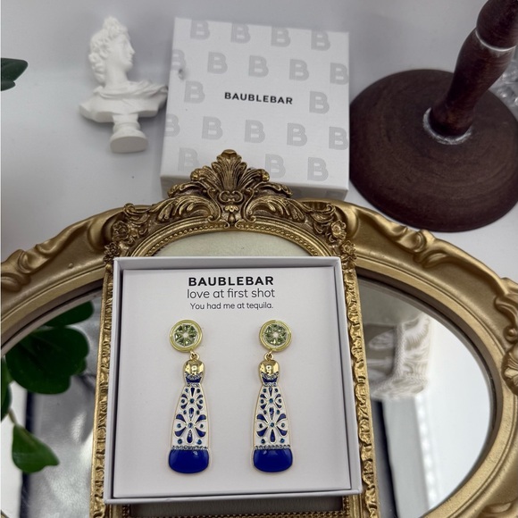 NWT BaubleBar “Love at First Shot” Drop Earrings - Picture 2 of 6